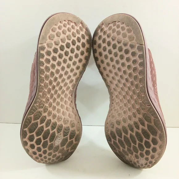 New Balance Fresh Foam Women 9 Pink Running Shoes - Picture 7 of 8